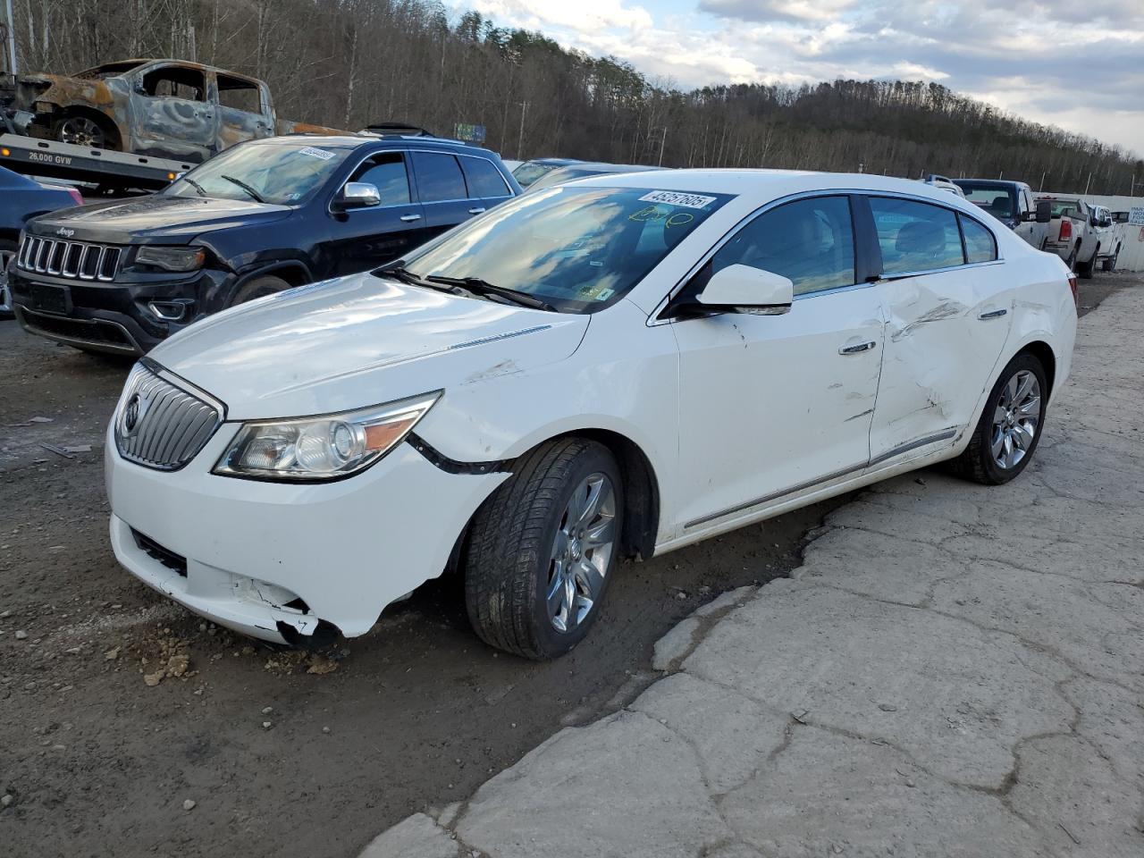 2011 Buick Lacrosse Cxl იყიდება Hurricane-ში, WV - Side