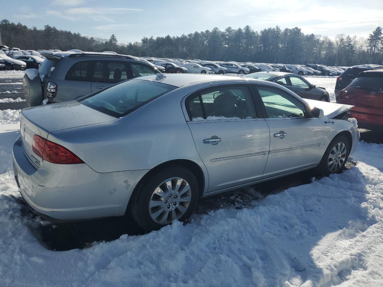 2009 Buick Lucerne - Image 3