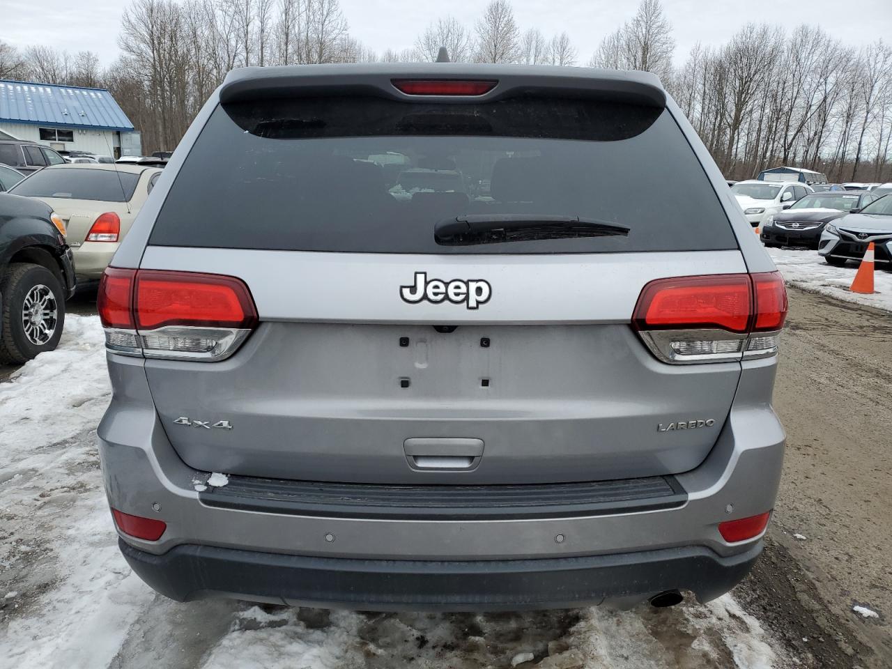 2020 Jeep Grand Cherokee - Image 6