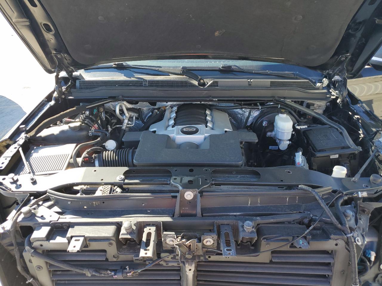 2015 Cadillac Escalade Luxury VIN: 1GYS4MKJ0FR555264 Lot: 46839885