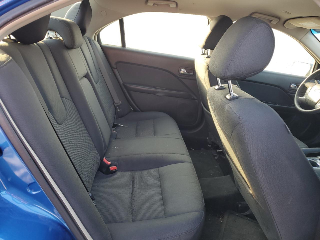 2012 Ford Fusion - Image 10