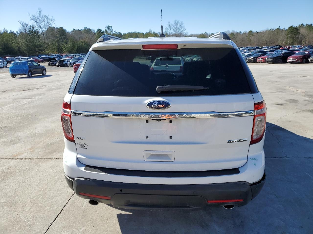 2014 Ford Explorer - Image 6