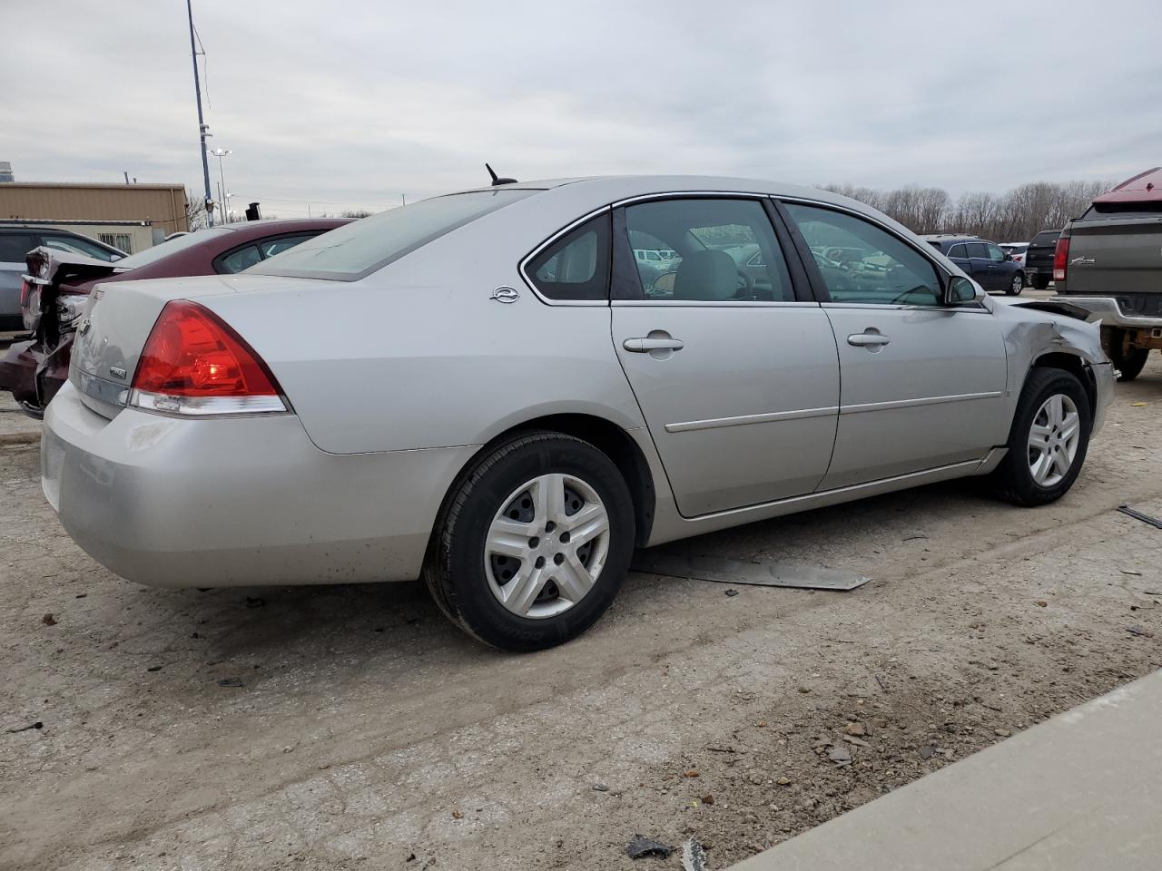 2008 Chevrolet Impala - Image 3