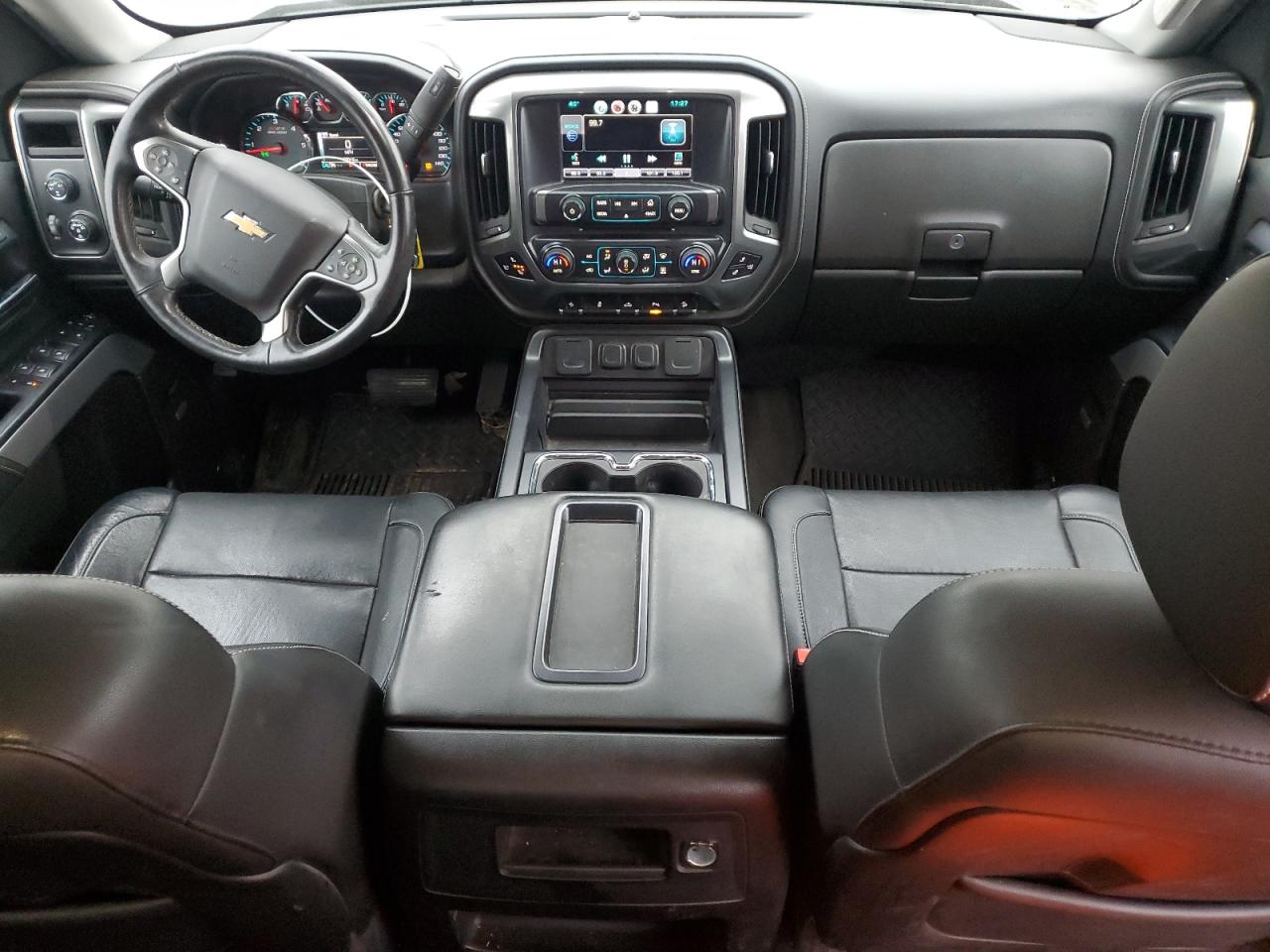 2015 Chevrolet Silverado - Image 8