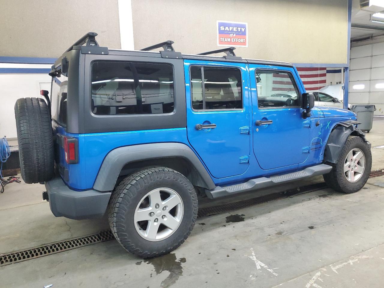2015 Jeep Wrangler - Image 3