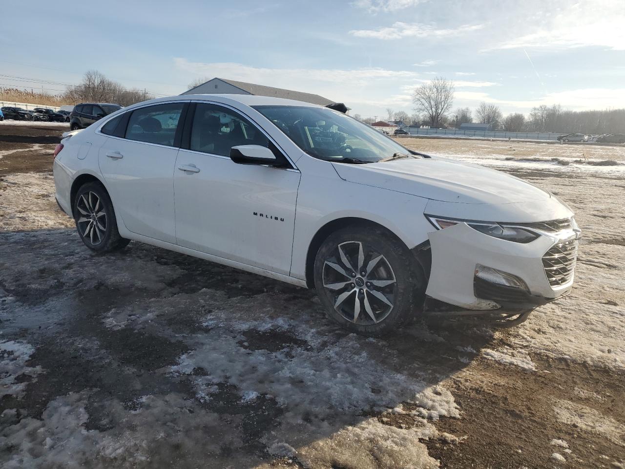 2020 Chevrolet Malibu - Image 4
