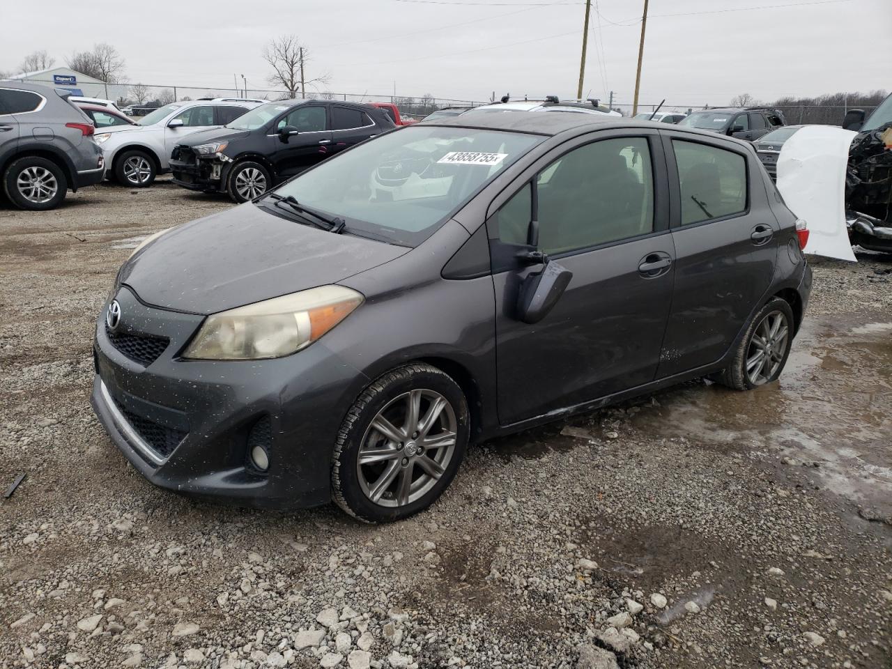 2013 Toyota Yaris - Image 1