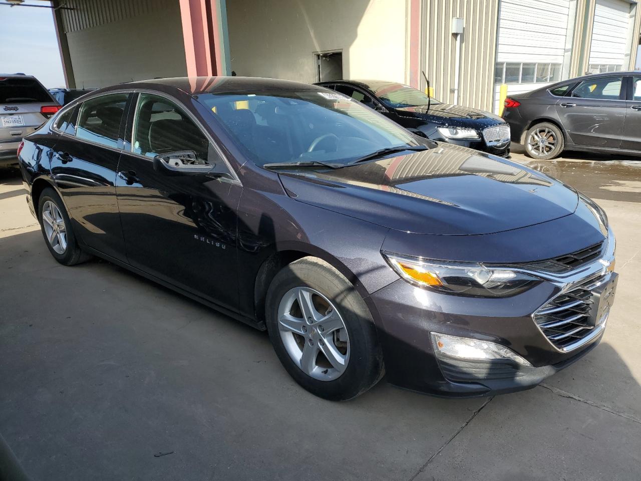 2023 Chevrolet Malibu - Image 4