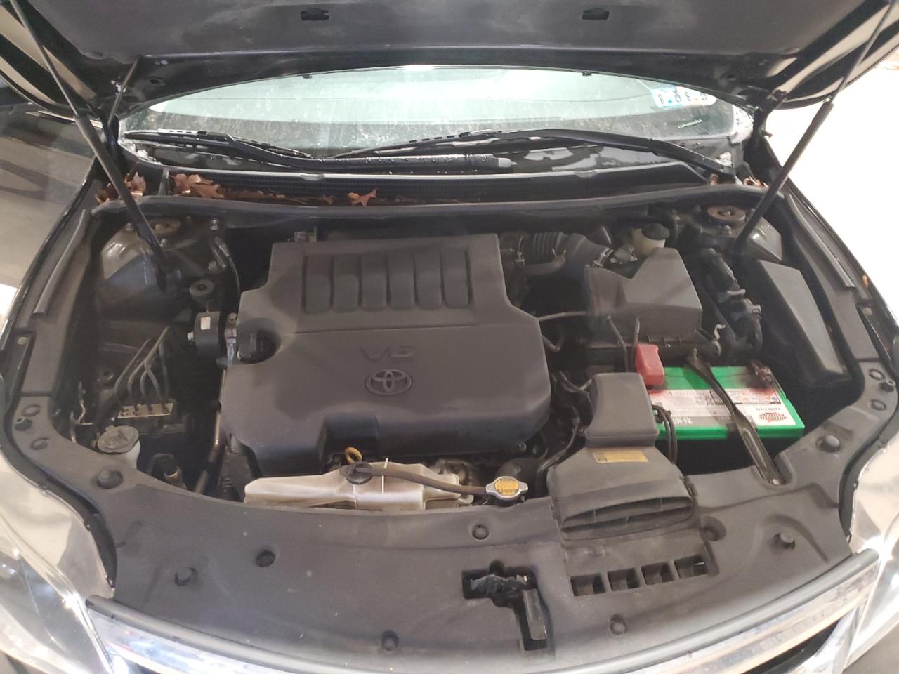 2013 Toyota Avalon - Image 11