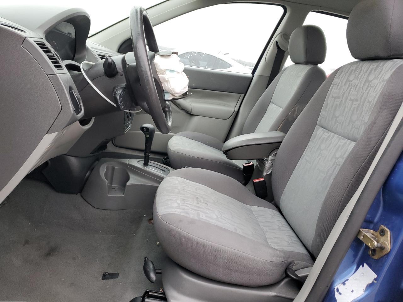 2005 Ford Focus - Image 7