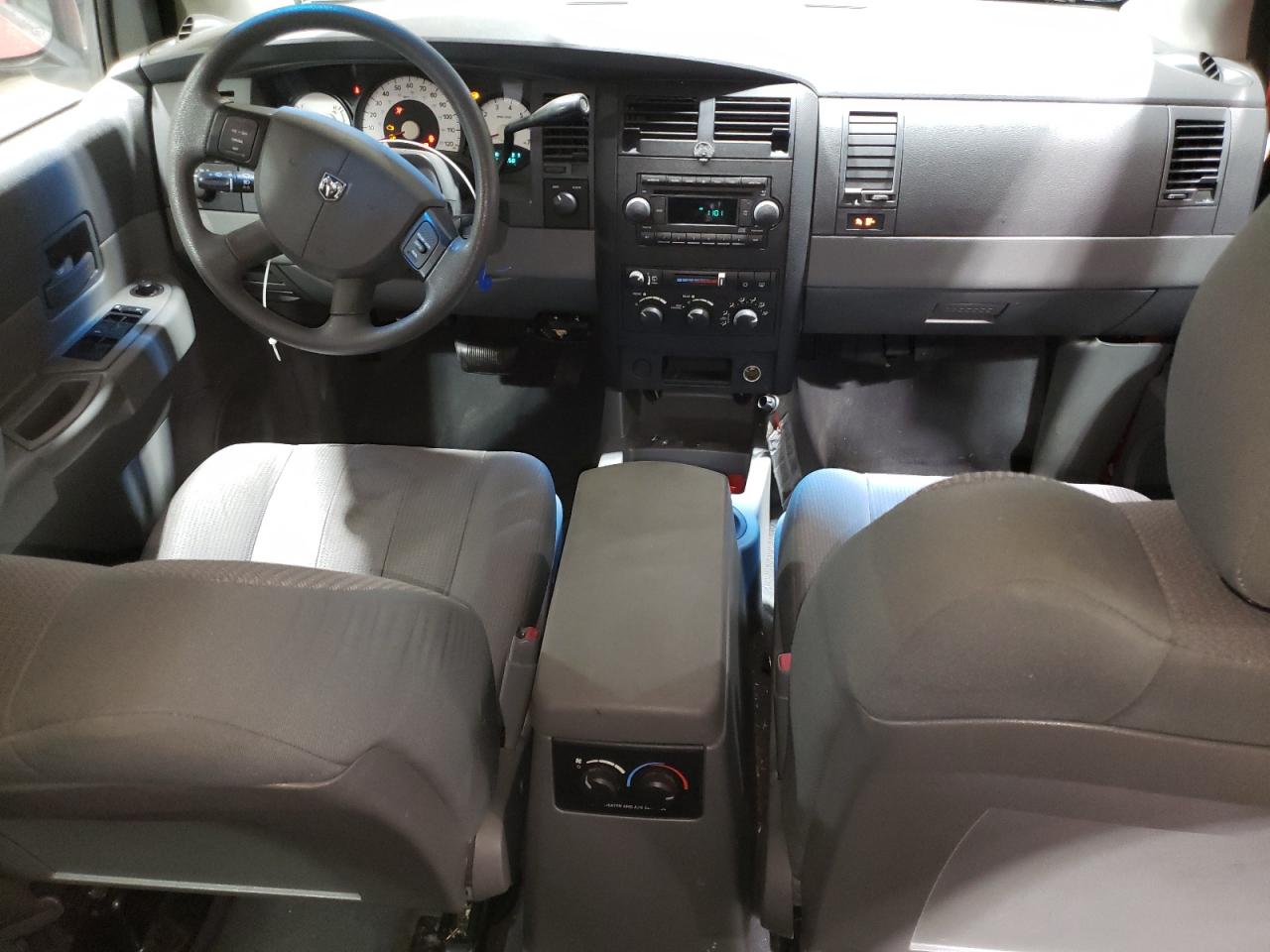 2005 Dodge Durango St VIN: 1D4HB38N95F624627 Lot: 46918635