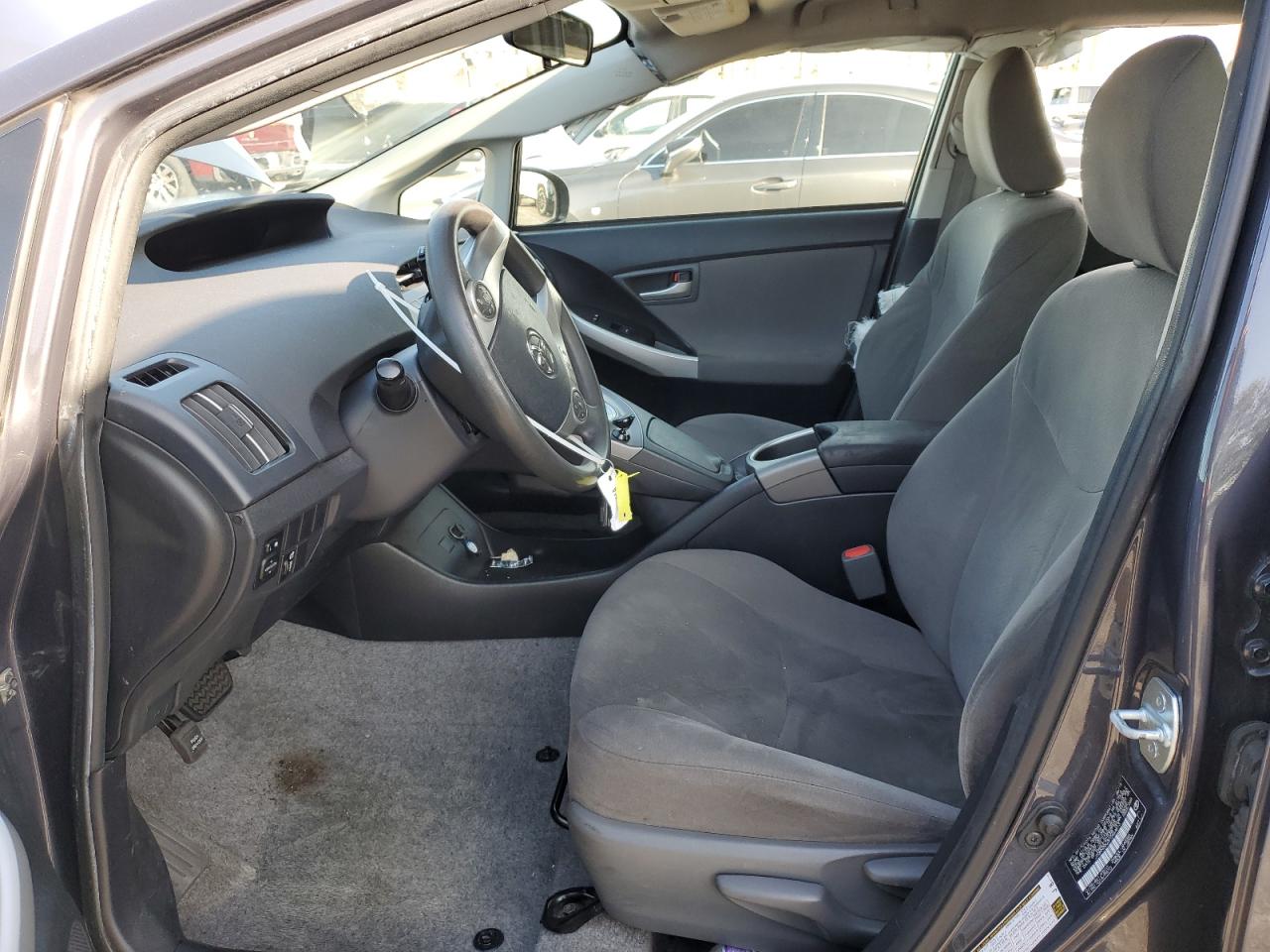 2015 Toyota Prius - Image 7