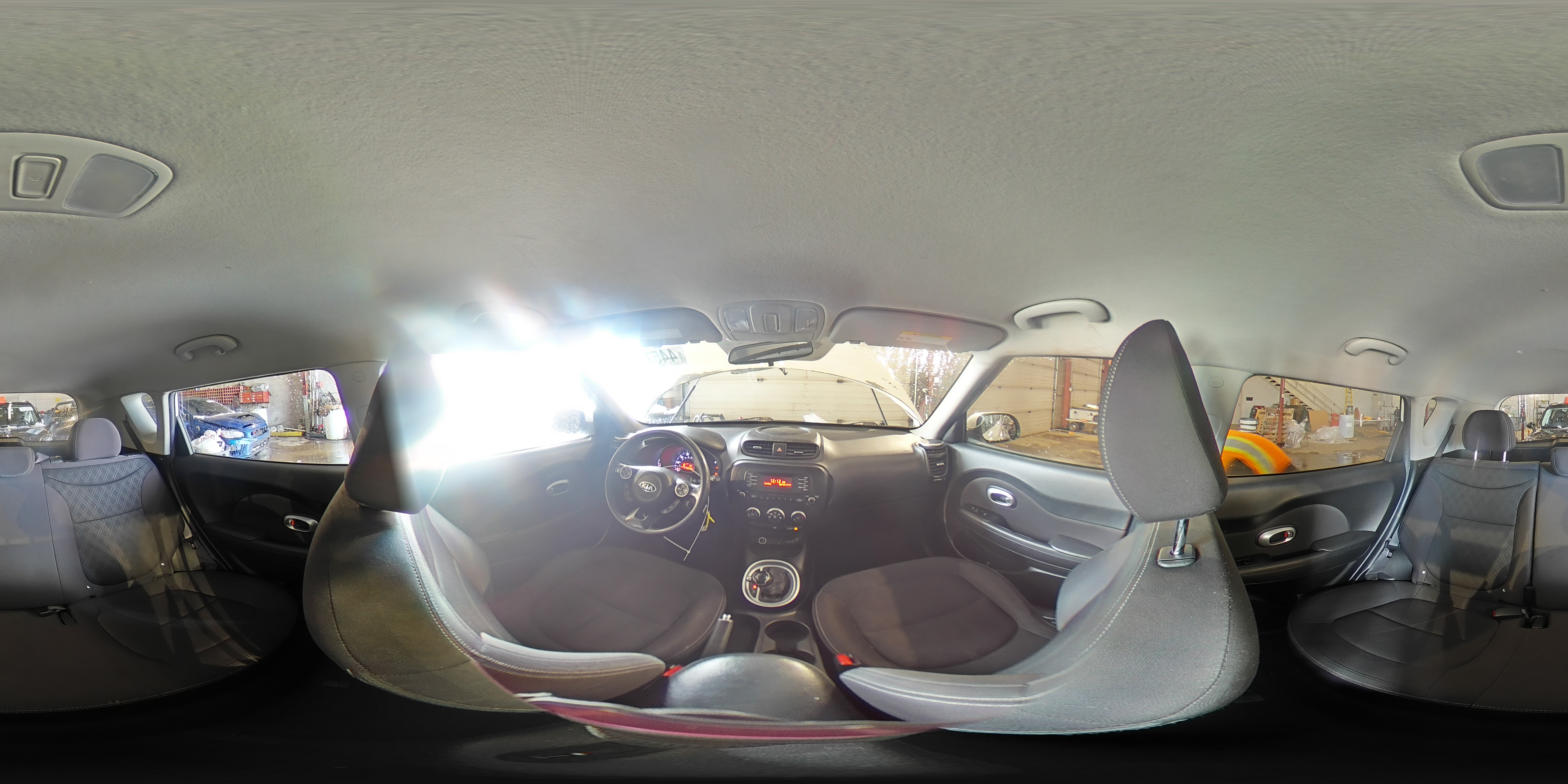 2015 Kia Soul - Image 14