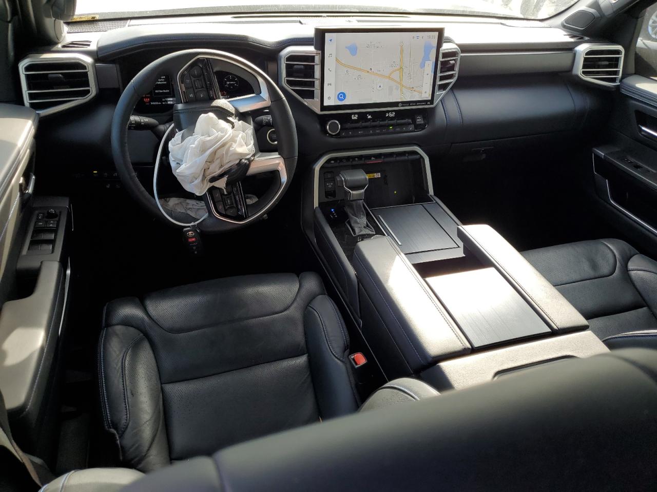 2023 Toyota Tundra - Image 8