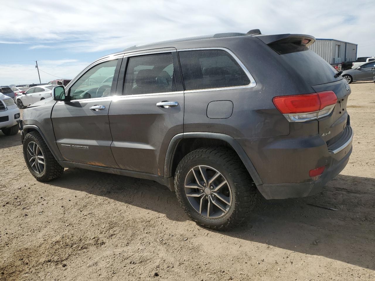 2017 Jeep Grand Cherokee - Image 2