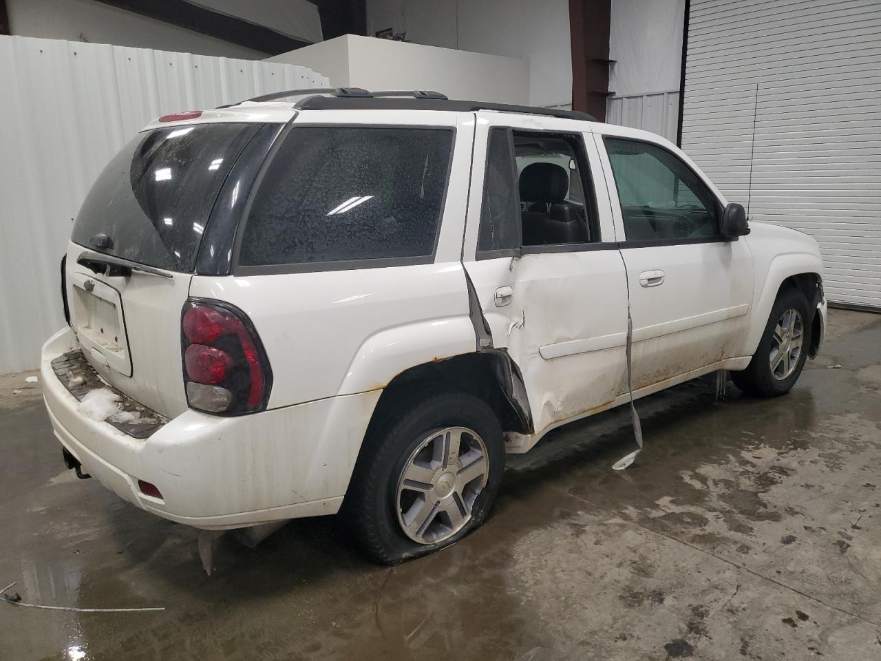 2009 Chevrolet TrailBlazer - Image 3