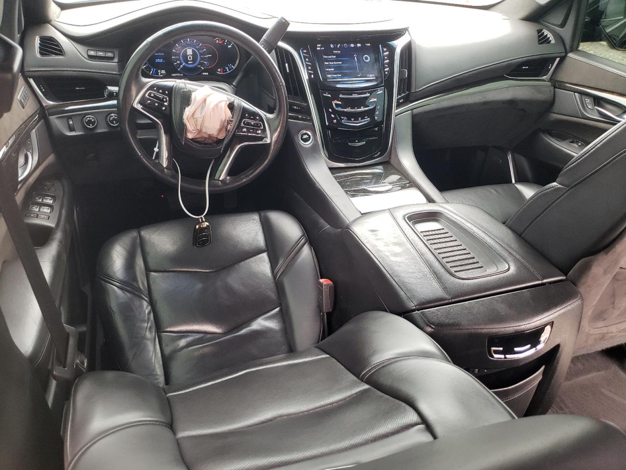 2018 Cadillac Escalade - Image 8
