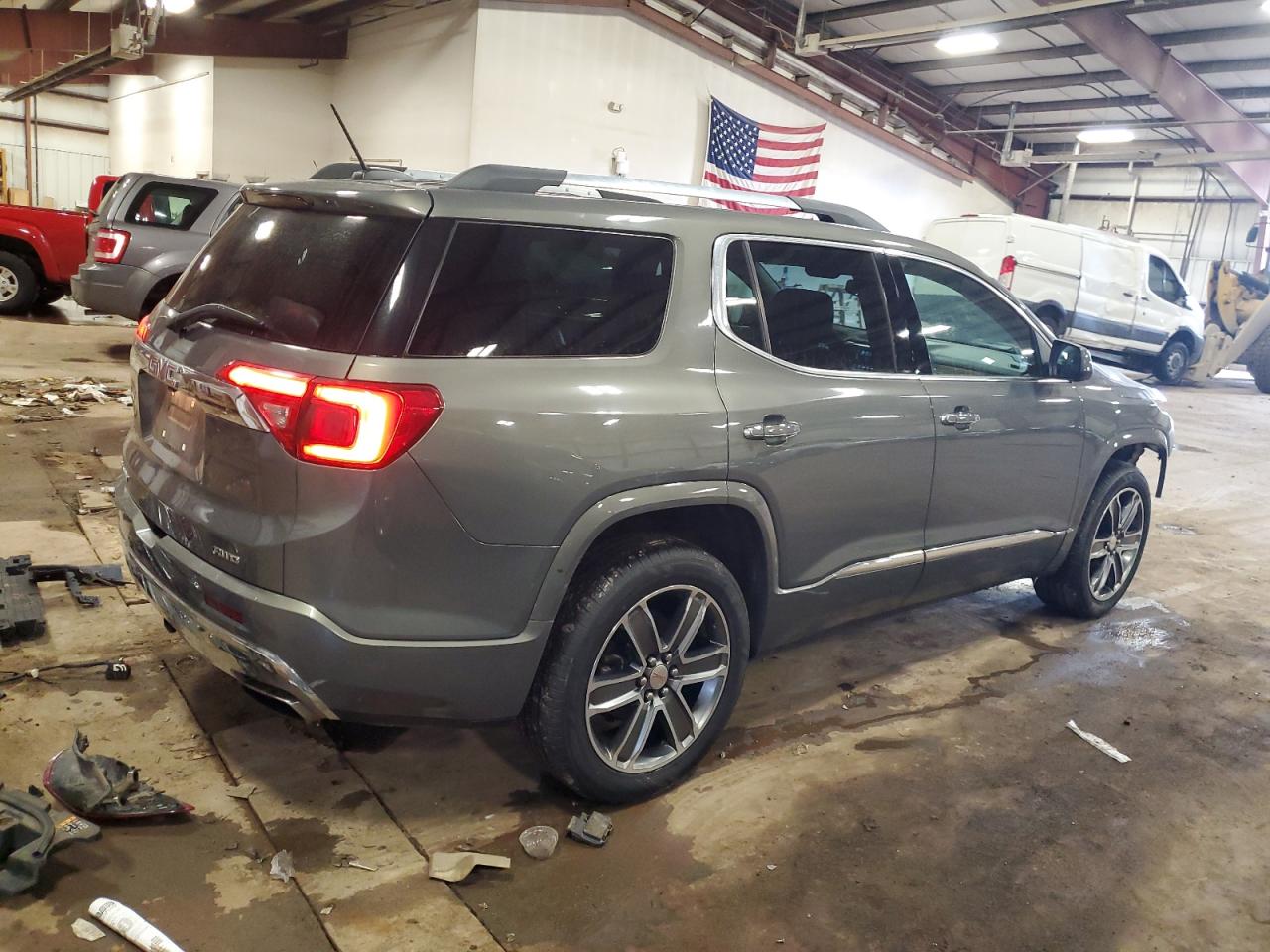 2017 GMC Acadia - Image 3