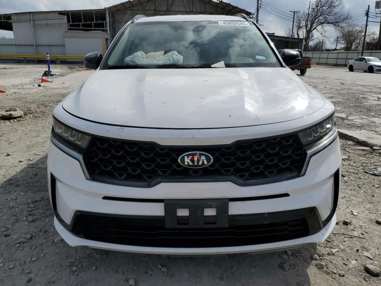 2021 Kia Sorento - Image 5