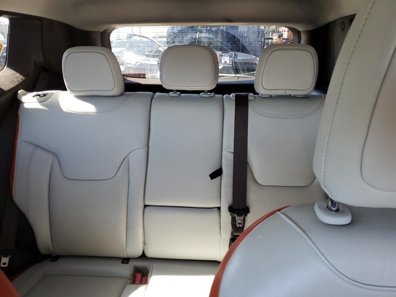 2016 Jeep Renegade - Image 10