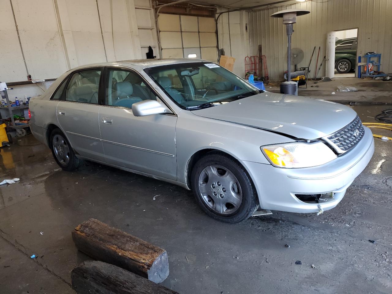 2003 Toyota Avalon - Image 4