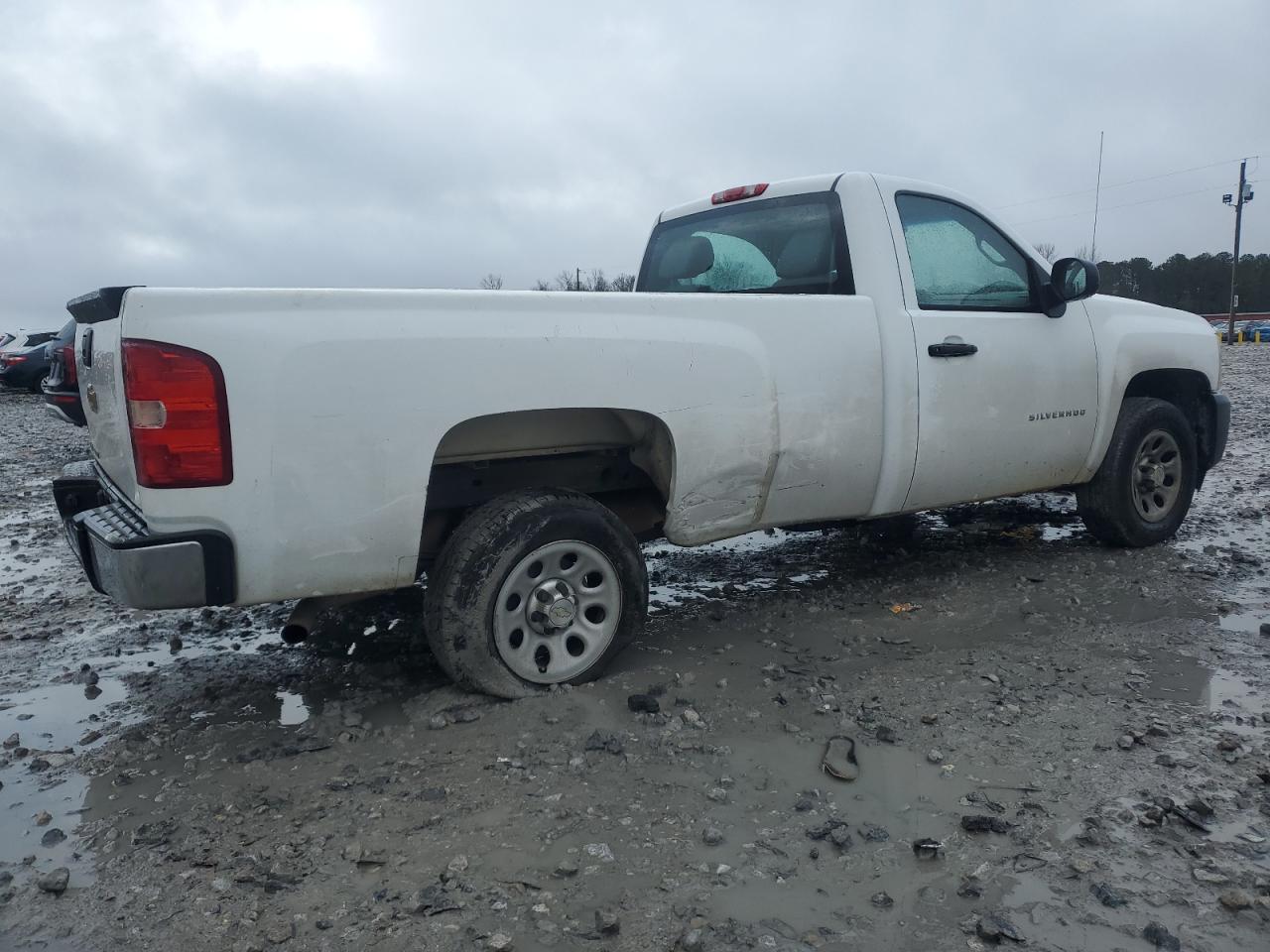 2012 Chevrolet Silverado - Image 3