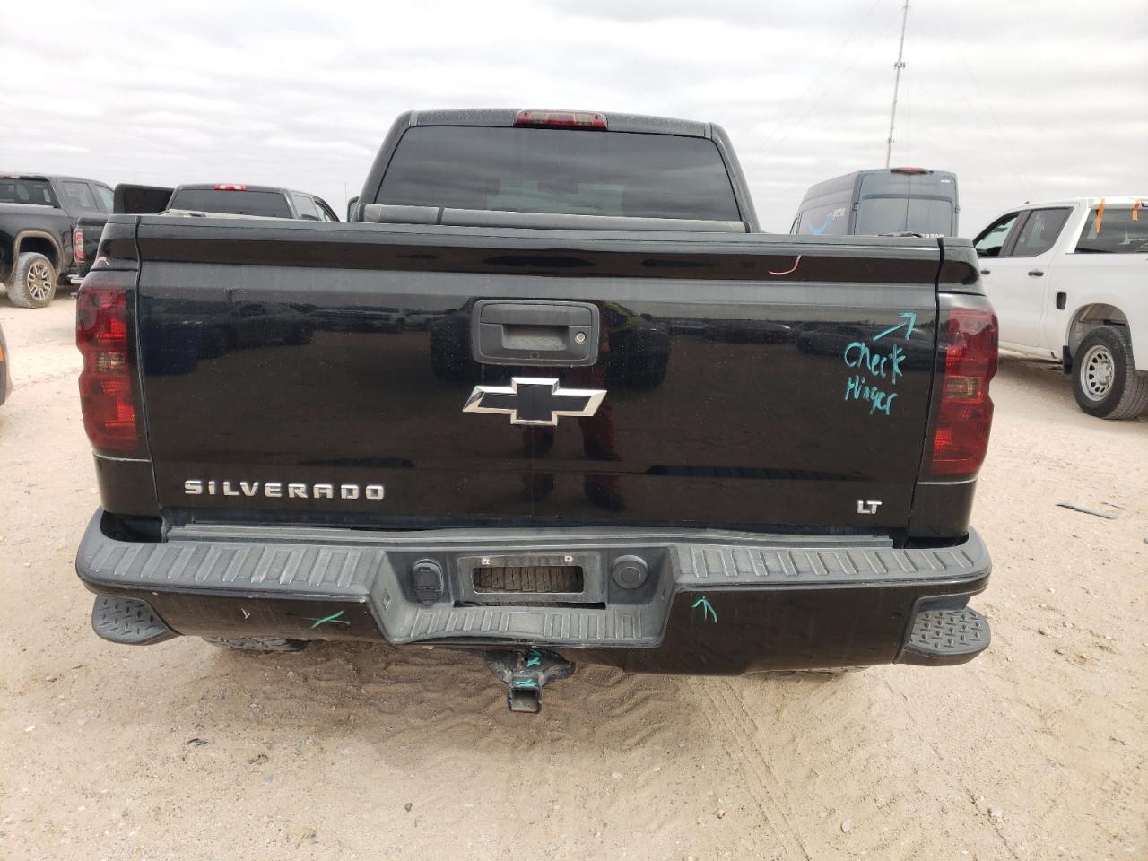 2015 Chevrolet Silverado - Image 6