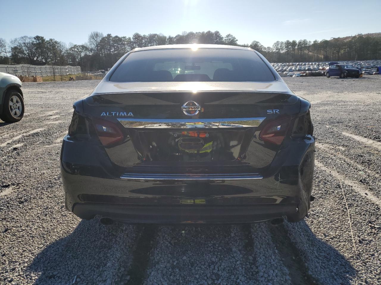 2017 Nissan Altima - Image 6