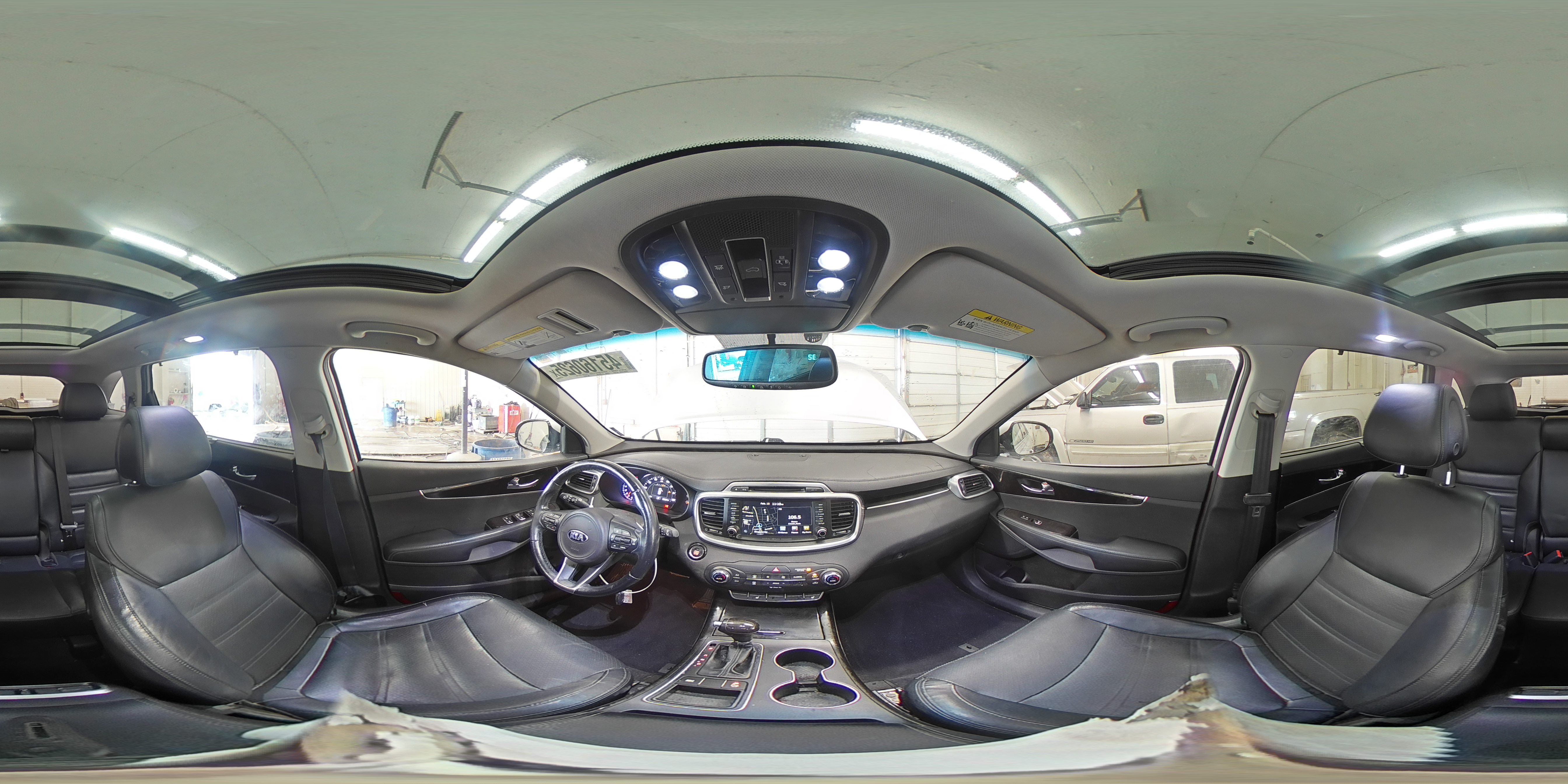 2016 Kia Sorento - Image 16