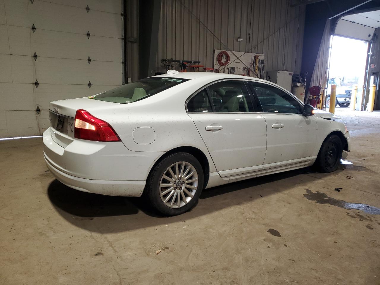 2008 Volvo S80 - Image 3