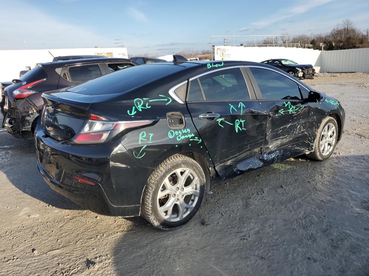 2017 Chevrolet Volt - Image 3