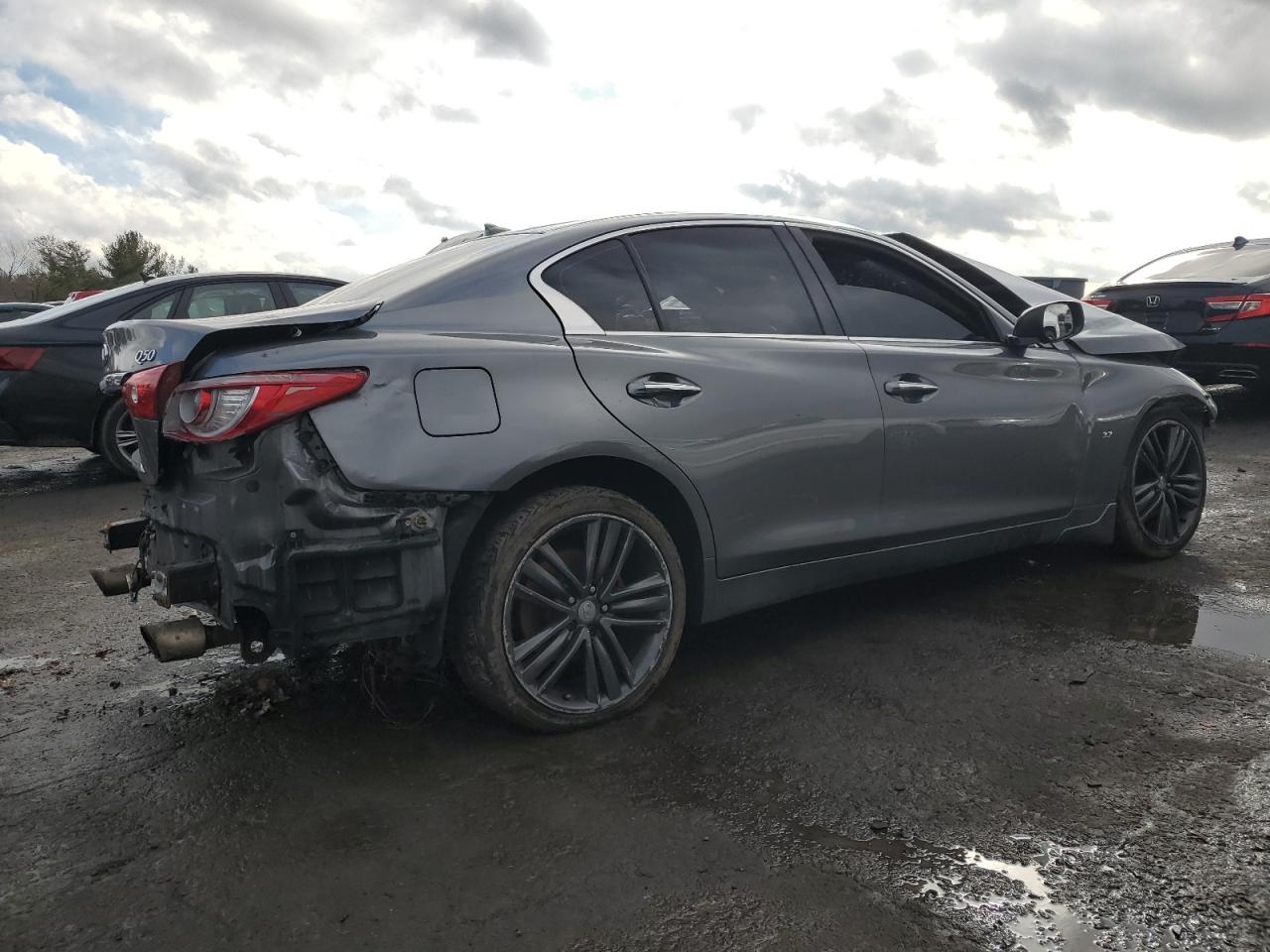 2015 Infiniti Q50 - Image 3