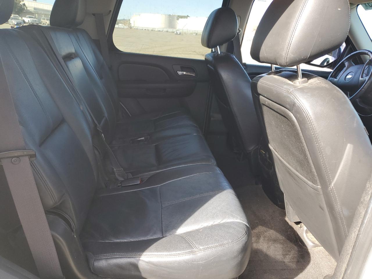 2014 Chevrolet Tahoe - Image 11