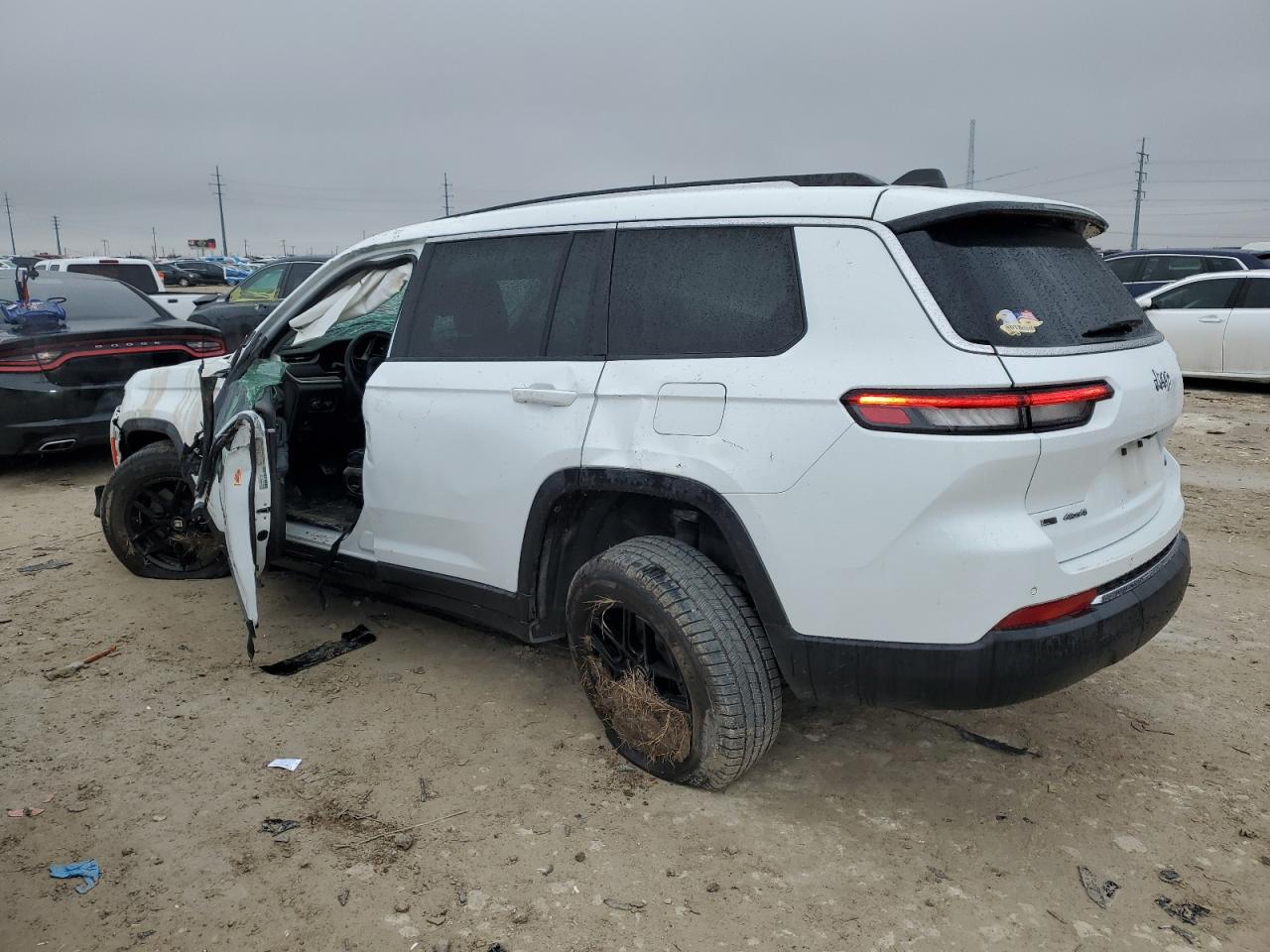 2021 Jeep Grand Cherokee - Image 2