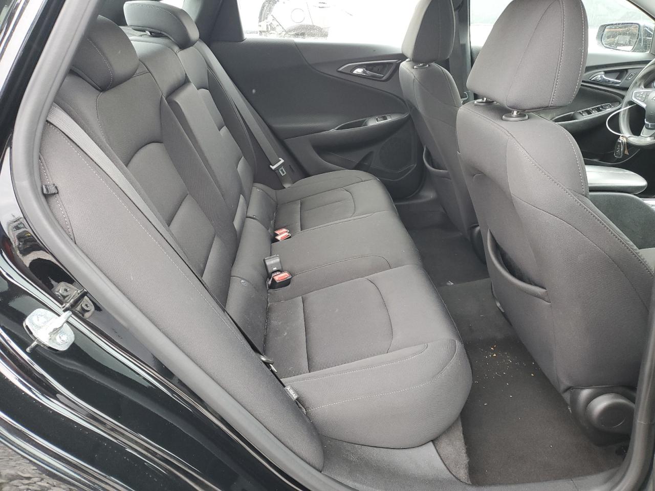 2020 Chevrolet Malibu - Image 10