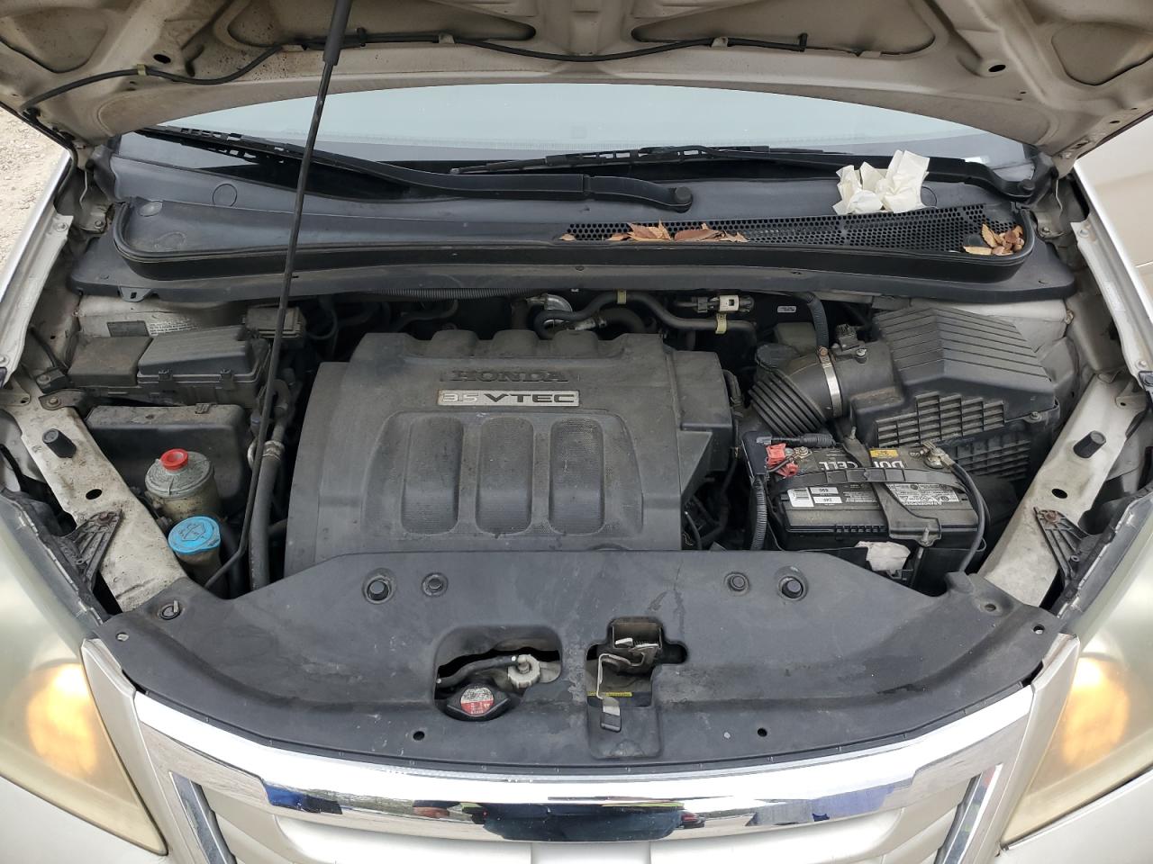 2008 Honda Odyssey - Image 14
