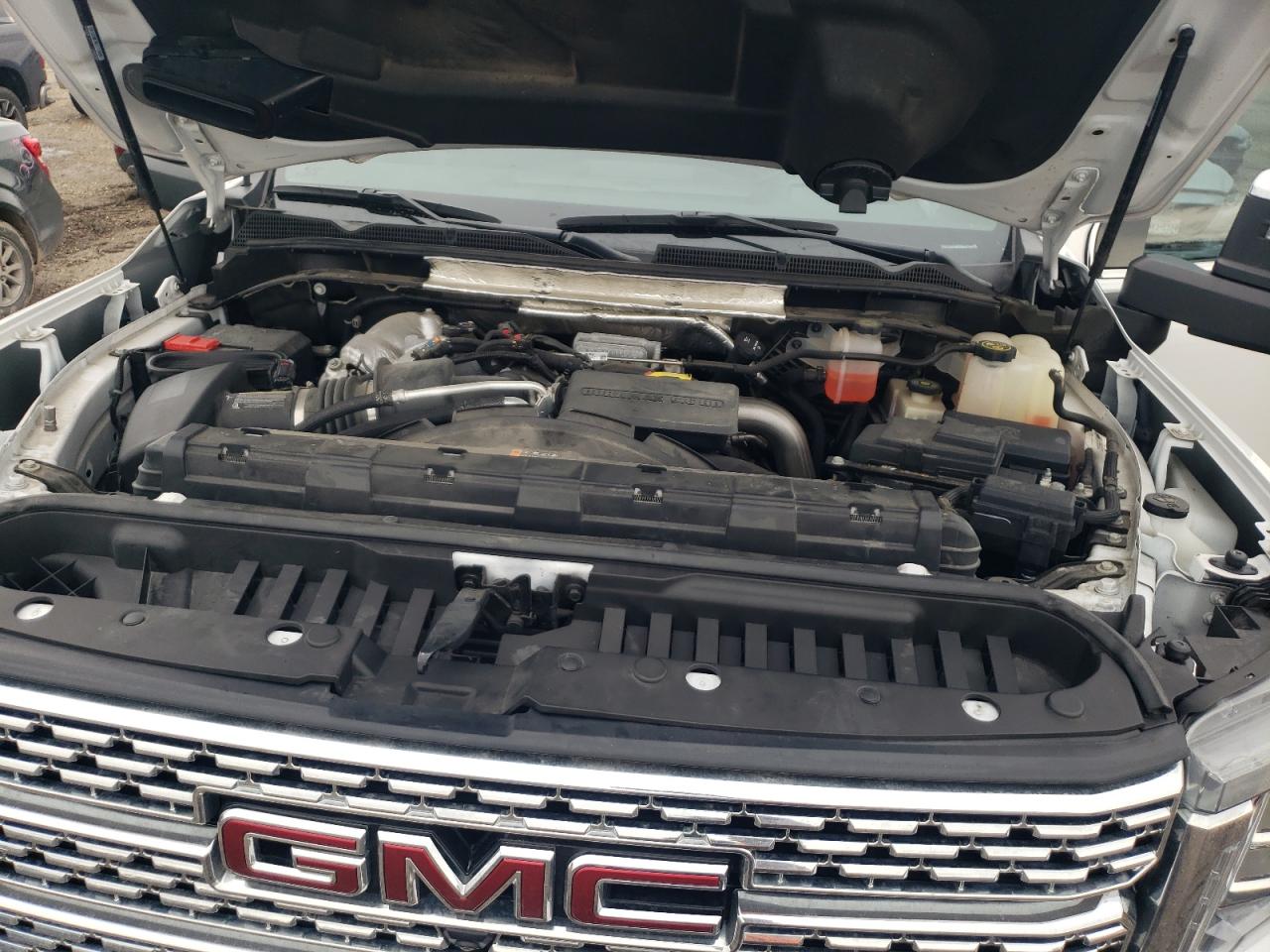 2020 GMC Sierra - Image 11