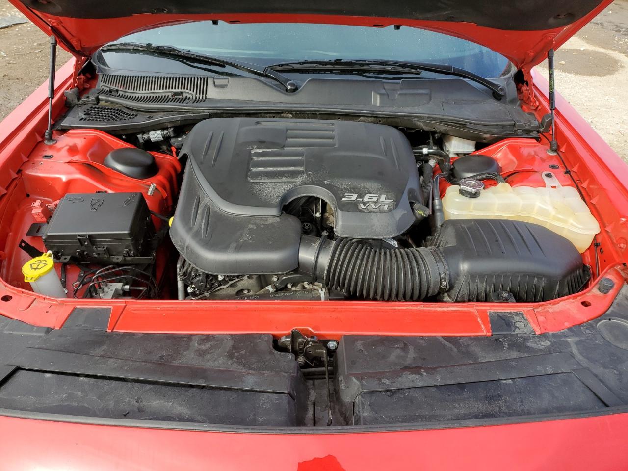 2019 Dodge Challenger - Image 11