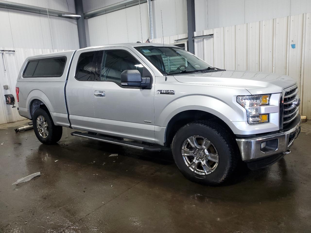 2015 Ford F-150 - Image 4