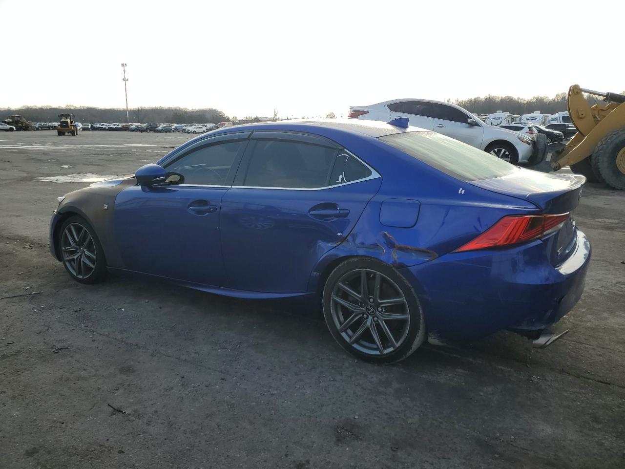 2017 Lexus IS - Image 2