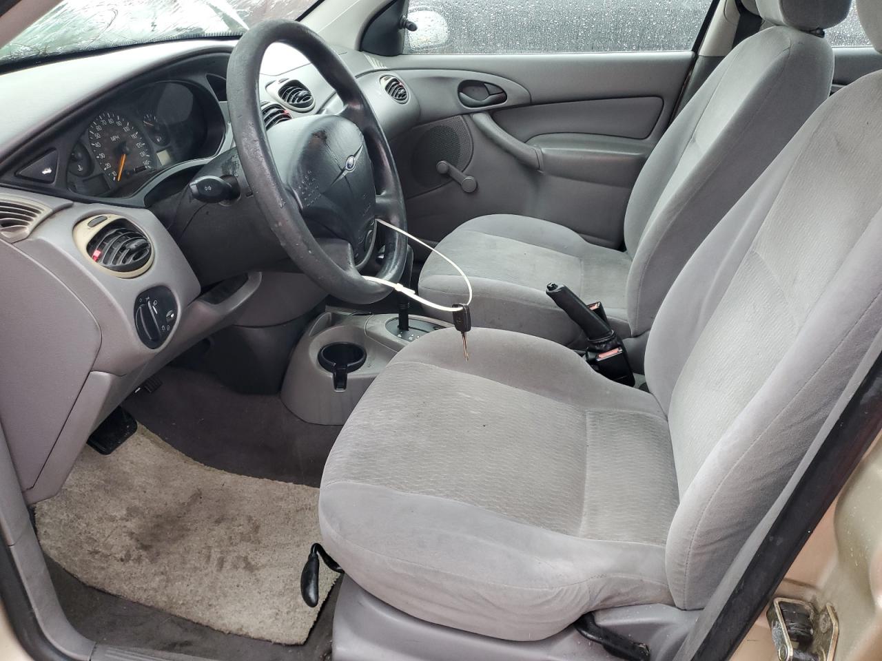 2001 Ford Focus - Image 7