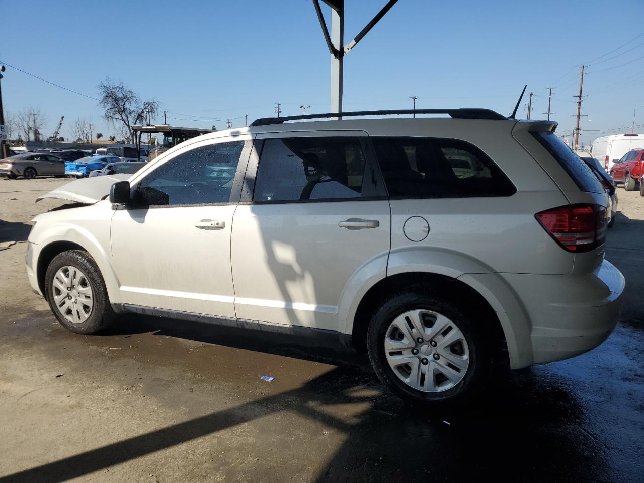 2018 Dodge Journey - Image 2
