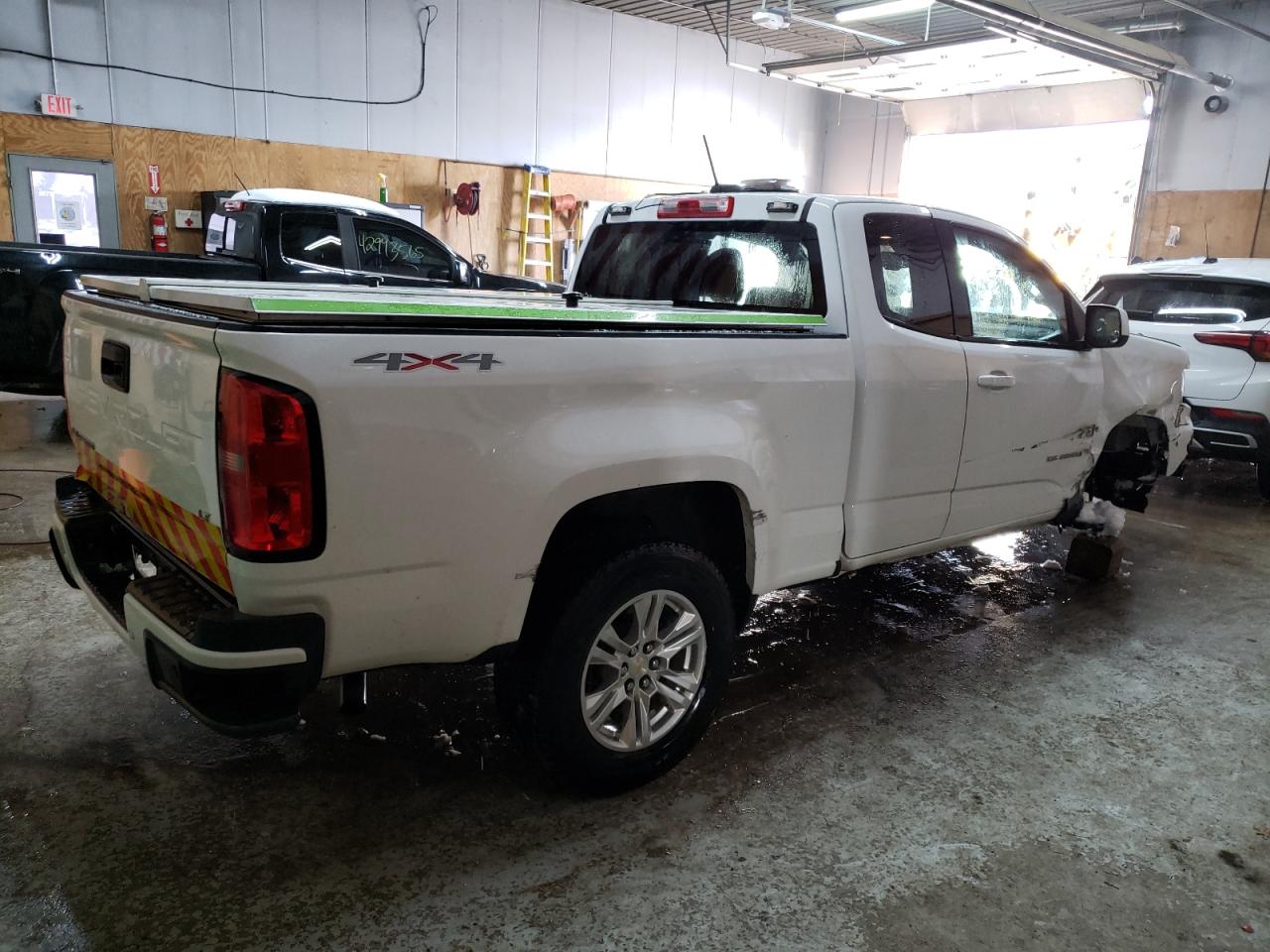 2021 Chevrolet Colorado - Image 3