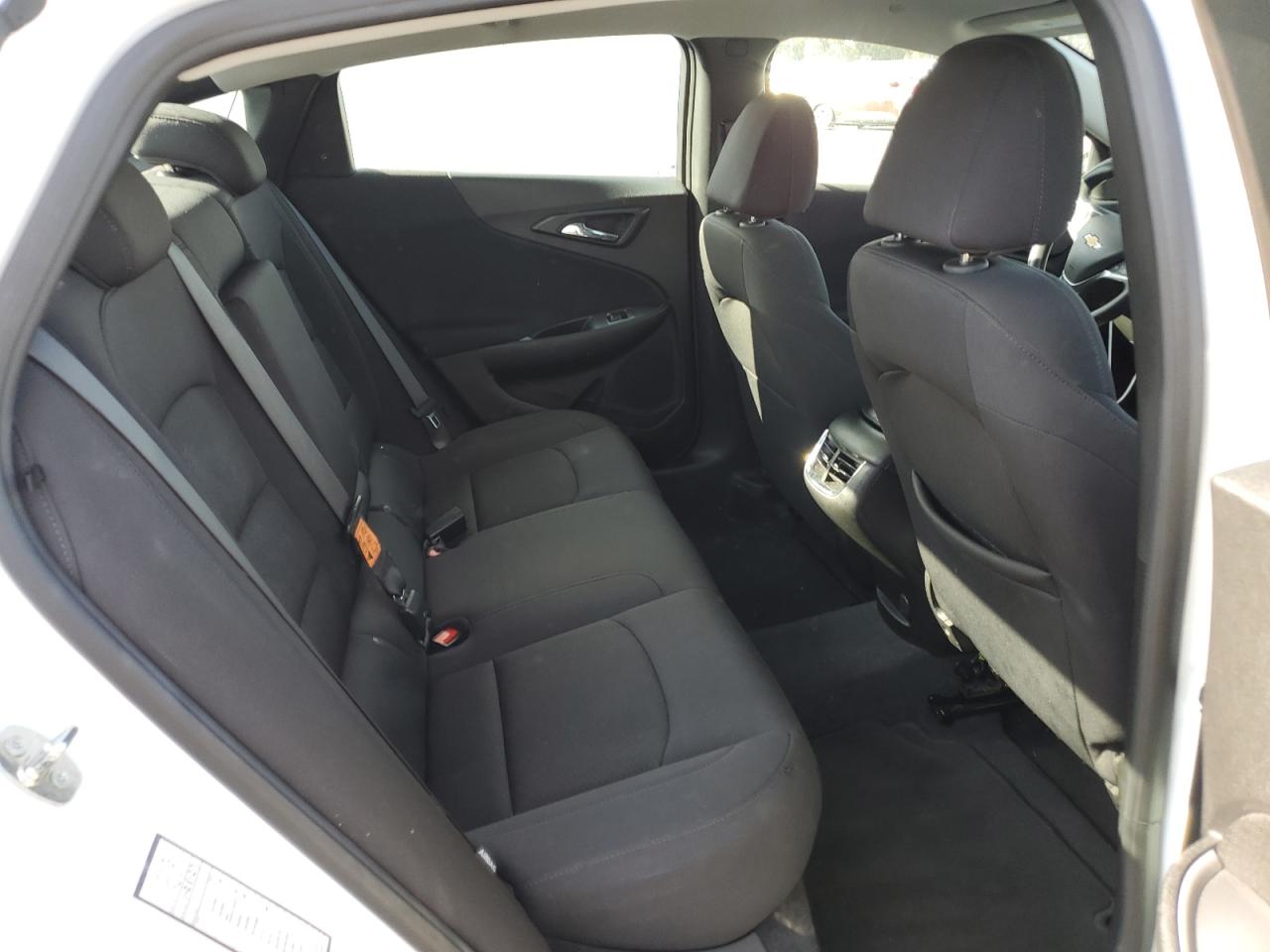 2023 Chevrolet Malibu - Image 10