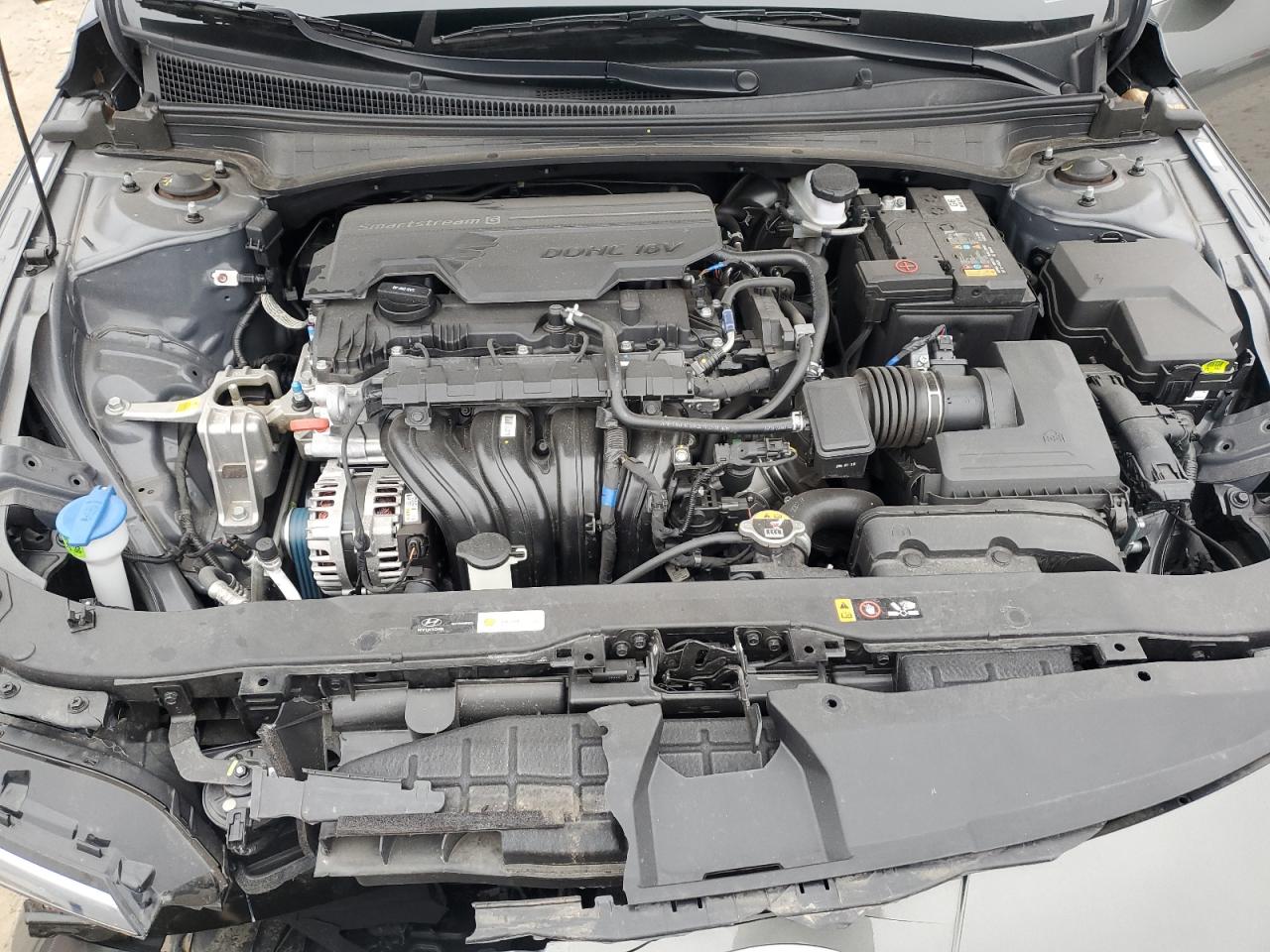 2024 Hyundai Elantra - Image 11