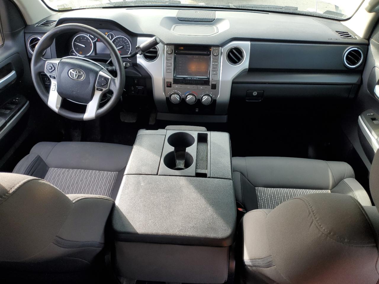 2016 Toyota Tundra - Image 8