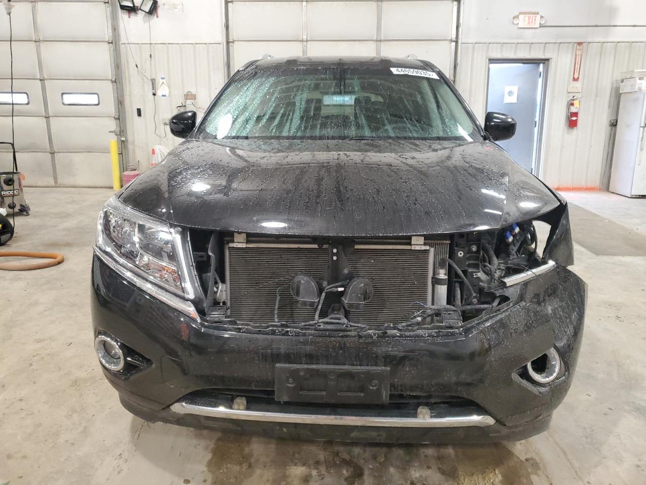 2015 Nissan Pathfinder - Image 5