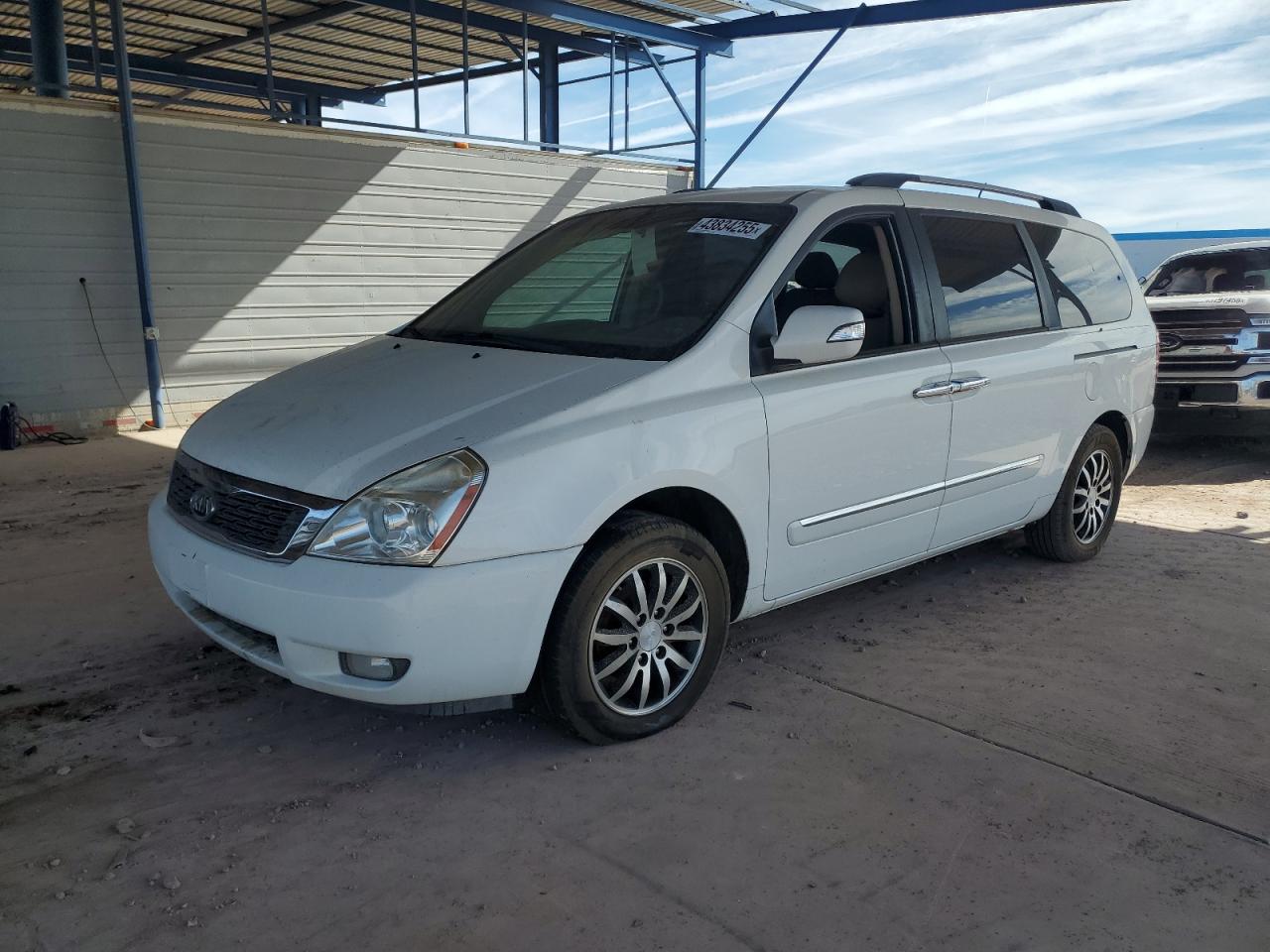 2012 Kia Sedona - Image 1