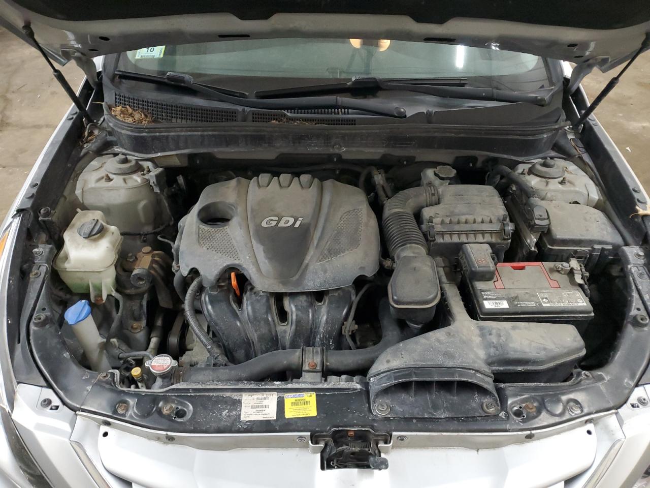 2013 Hyundai Sonata - Image 11
