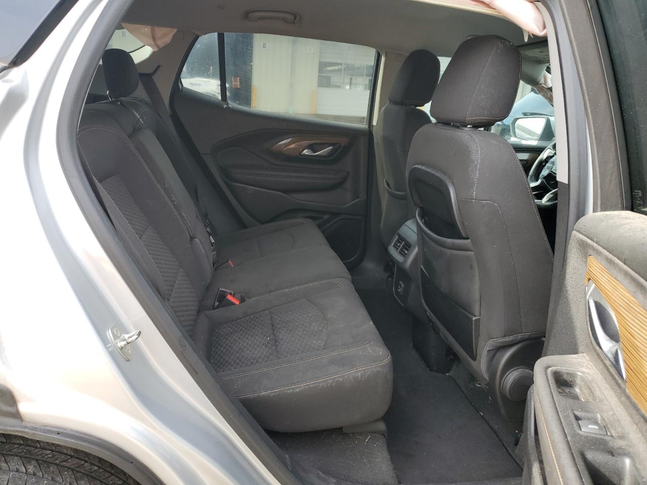 2019 GMC Terrain - Image 11